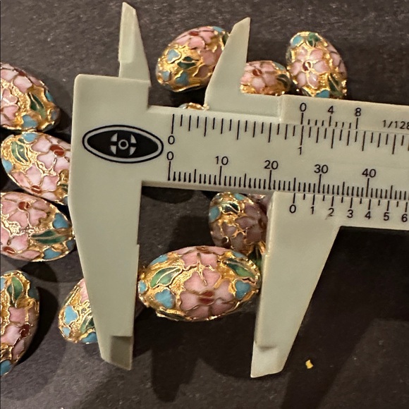 Vintage Gold Oval Cloisonné beads - Picture 3 of 3